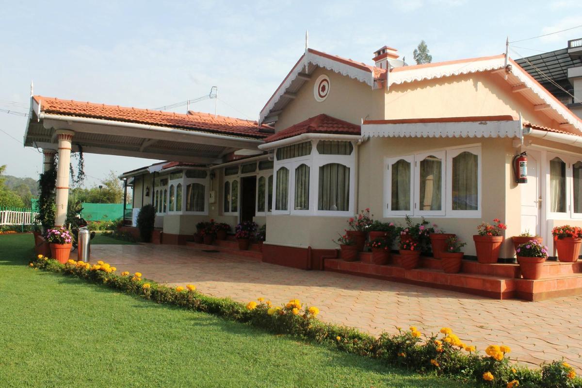 Bouganvilla Resort Ooty Esterno foto
